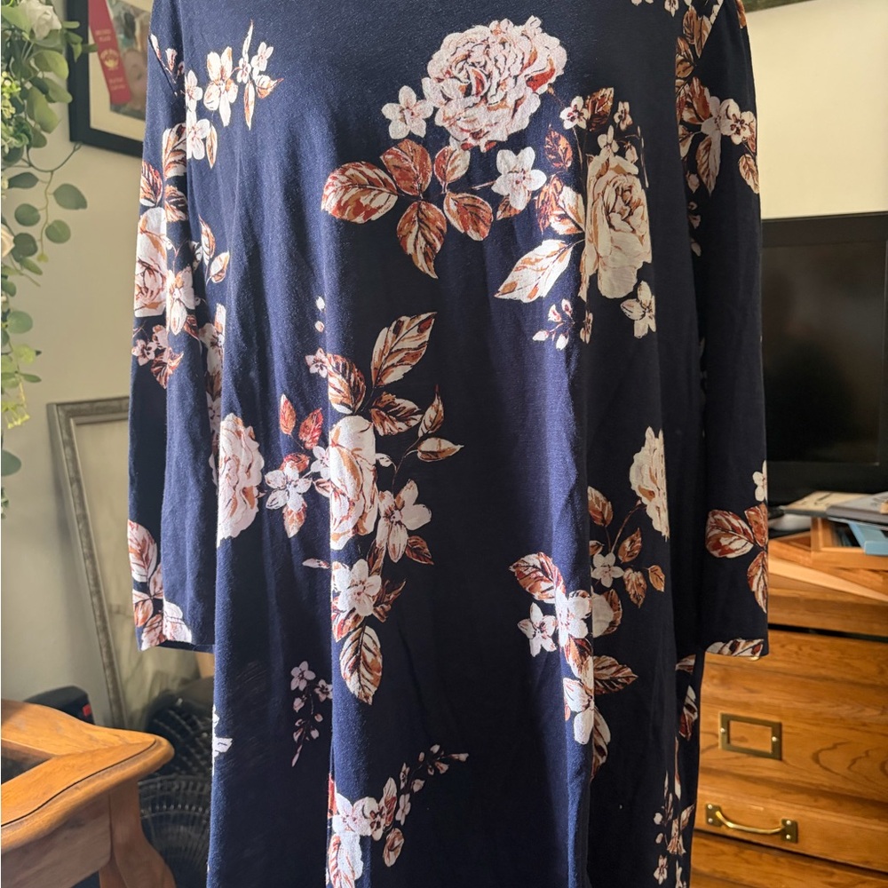 Elegant Floral Navy Blouse